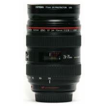 Canon EF 24-70mm f/2.8L USM*