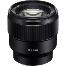 Sony FE 85mm f/1.8 Sony FE 85mm f/1.8